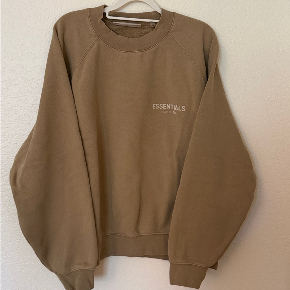 Fear of God Essentials Crewneck Sweatshirt size M